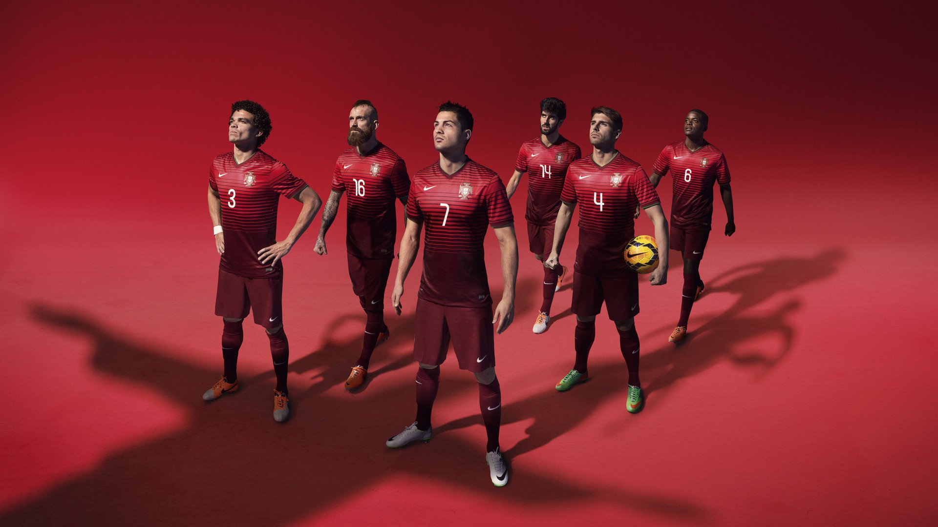 _户外越野跑：遭遇自然的奔跑盛宴_，户外越野挑战赛