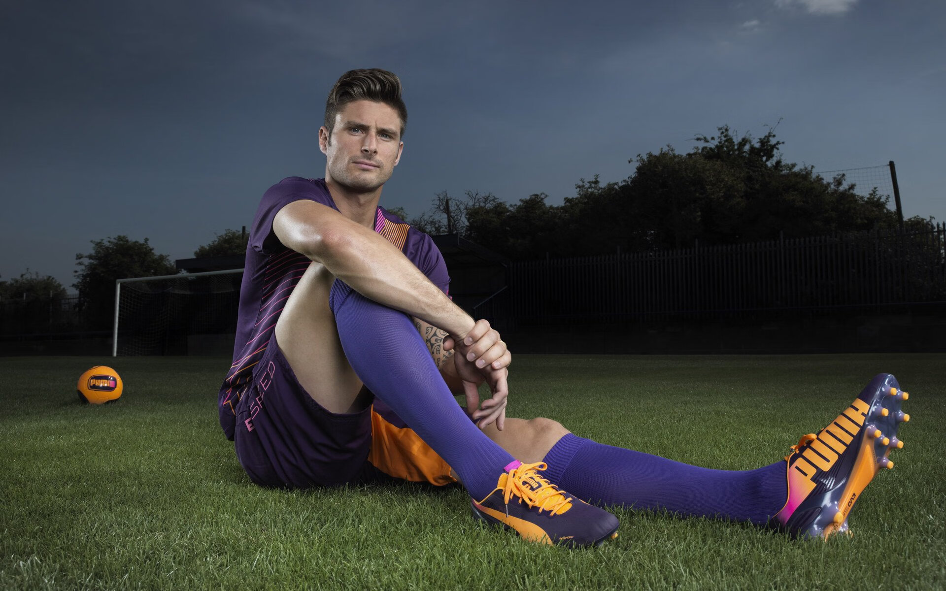 “中国足球青训学院正式揭牌，培养未来之星”，中国足球青训学校