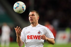 瑞士球队取得对英格兰的胜利，晋级欧国盃四强，瑞士阵容欧洲杯