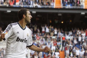 开云体育中国官网-_凯尔特人持续高歌猛进，冠军梦逐步逼近_，凯尔特人经典比赛